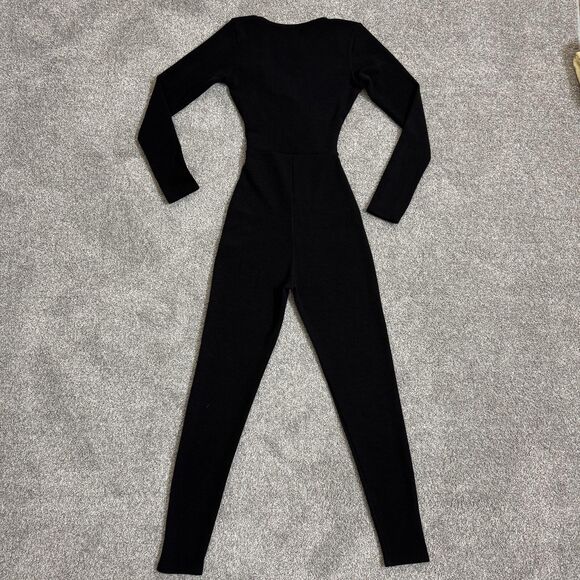 PrettyLittleThing Jumpsuit Womens US 4 Black Long Sleeve Cutout Ribbed Stretch - Picture 2 of 11
